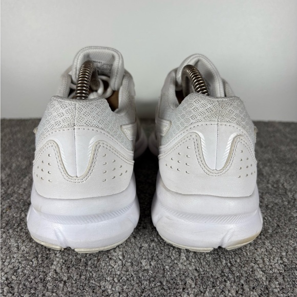 ASICS JOLT 3 Men 1011B041-101 Size 8.5 EXTRA WIDE(4E) White/White main image 8